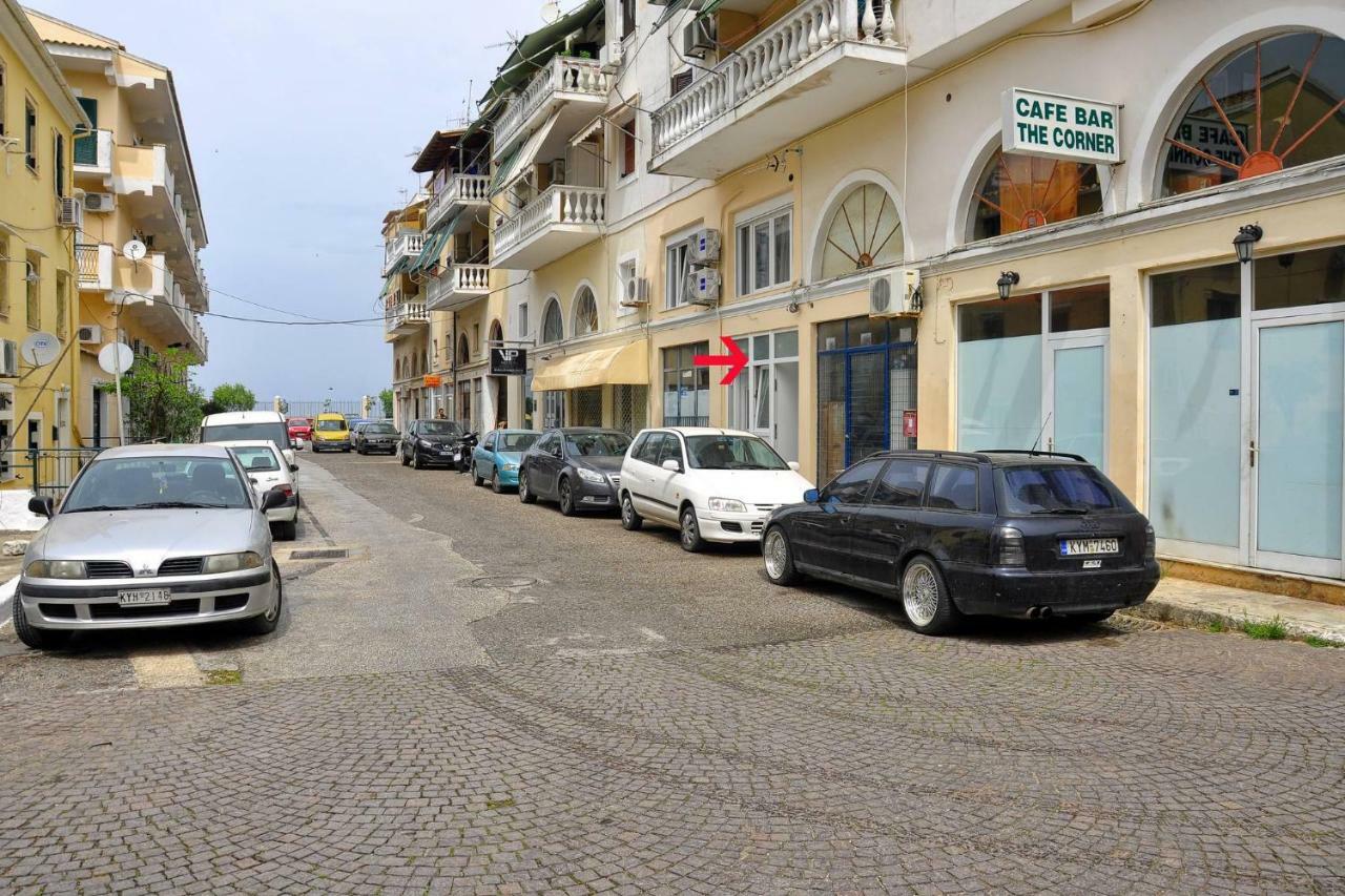 Studios Costas Mantouki Luaran gambar
